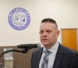 photo of Bob Hagan delivering a speech